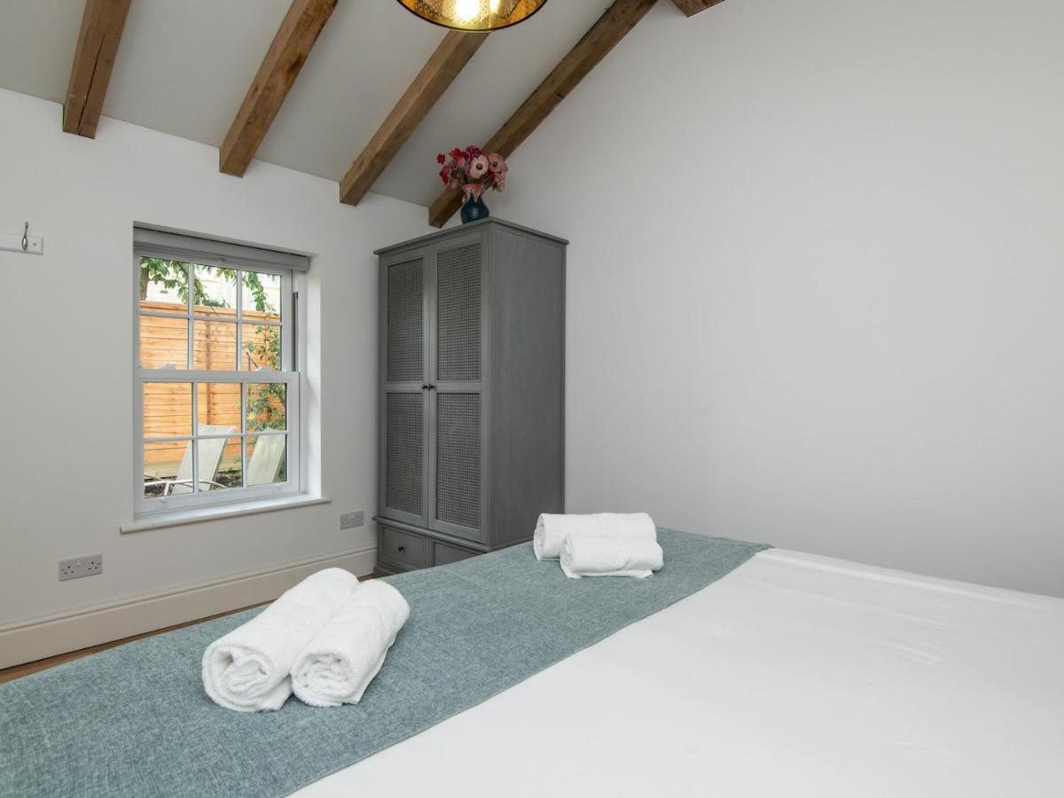 Pass The Keys Charming Garden Cottage With Parking Bath Dış mekan fotoğraf