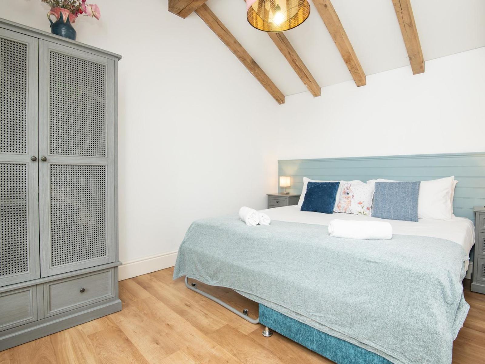 Pass The Keys Charming Garden Cottage With Parking Bath Dış mekan fotoğraf